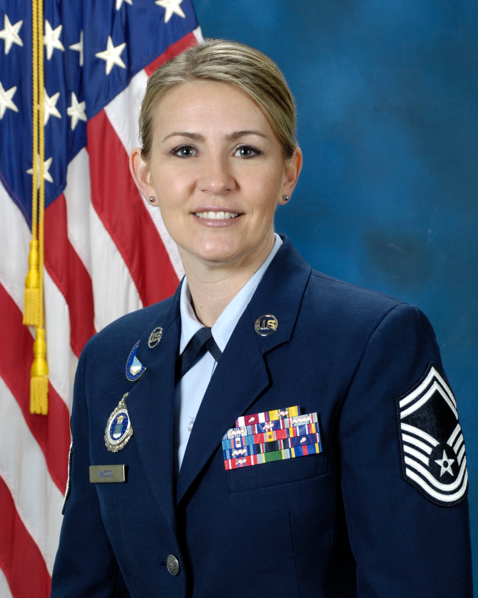HANSCOM AIR FORCE BASE, Mass -- U.S. Air Force Senior Master Sgt. Kathleen M. McCool. (U.S. Air Force photo by Linda LaBonte Britt)