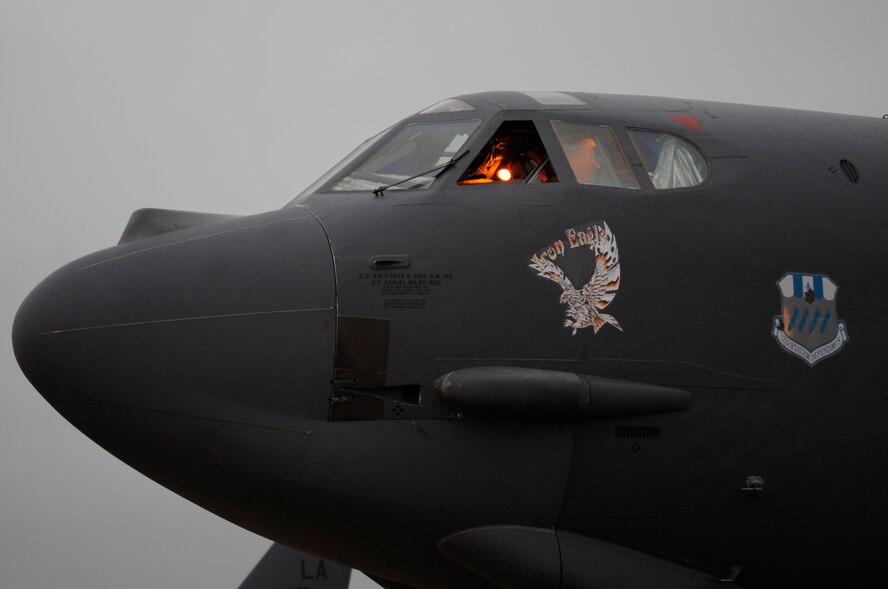 A B-52H Stratofortress pilot prepares the cockpit for departure on the flightline at Barksdale Air Force Base, La., Jan. 25. Six jets were scheduled to fly a training mission to a Utah bombing range to drop M-117 bombs. (U.S. Air Force photo/Airman 1st Class Andrea F. Liechti)(RELEASED)