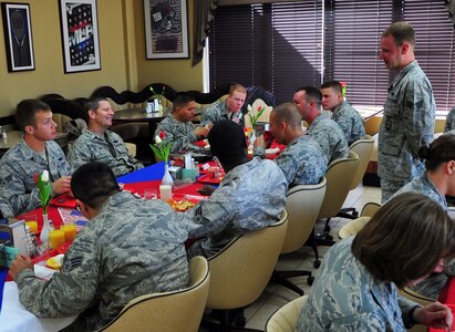 SOTO CANO AB, Honduras – Lt. Gen. Robin Rand, Commander, 12th Air Force, enjoys breakfast with Airmen from the 612th Air Base Squadron and the Medical Element during his first visit to Joint Task Force-Bravo Jan. 24 here. Joint Task Force-Bravo is comprised of more than 600 U.S. military personnel and more than 650 U.S. and Honduran civilians who work in six different areas including the Joint Staff, 612th ABS, Army Forces, Joint Security Forces, MEDEL, and the 1st Battalion, 228th Aviation Regiment. (Air Force photo/Staff Sgt. Bryan Franks)