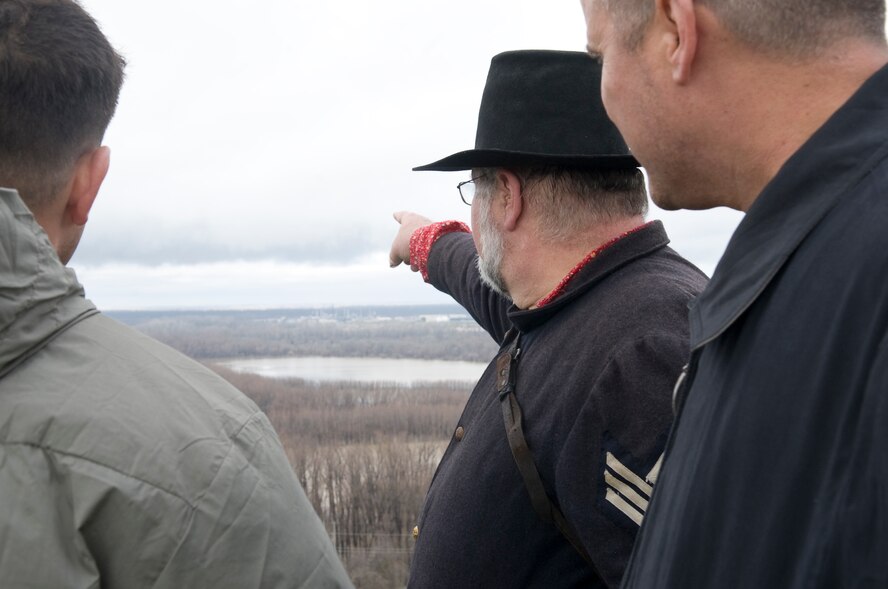 VICKSBURG, Miss. - Bruce Stewart, Barksdale Air Force Base historian, points at what used to be a part of the Mississippi River in Vicksburg, Miss., Jan. 26. The Siege of Vicksburg took place here and was a major turning point in the Civil War. This was the site where the Union took control of the Mississippi River. (U.S. Air Force photo/Airman 1st Class Benjamin Gonsier)(RELEASED) 
