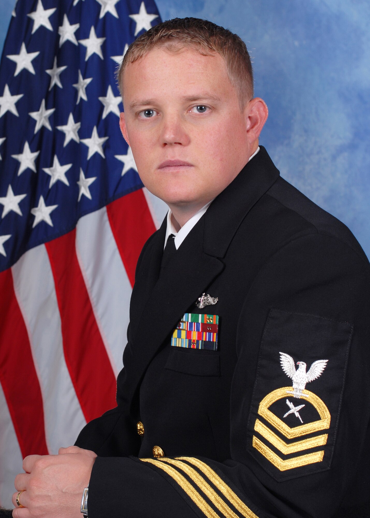 GOODFELLOW AIR FORCE BASE, Texas -- Navy Chief Petty Officer Joshua Roundy, Center for Information Dominance Detachment, is the Team Goodfellow 2011 Senior NCO of the Year. The annual awards program recognizes military and civilian personnel who compete in 25 categories for their significant contributions to the 17th TRW, the community and the mission. (U.S. Air Force photo/Lou Czarnecki) 