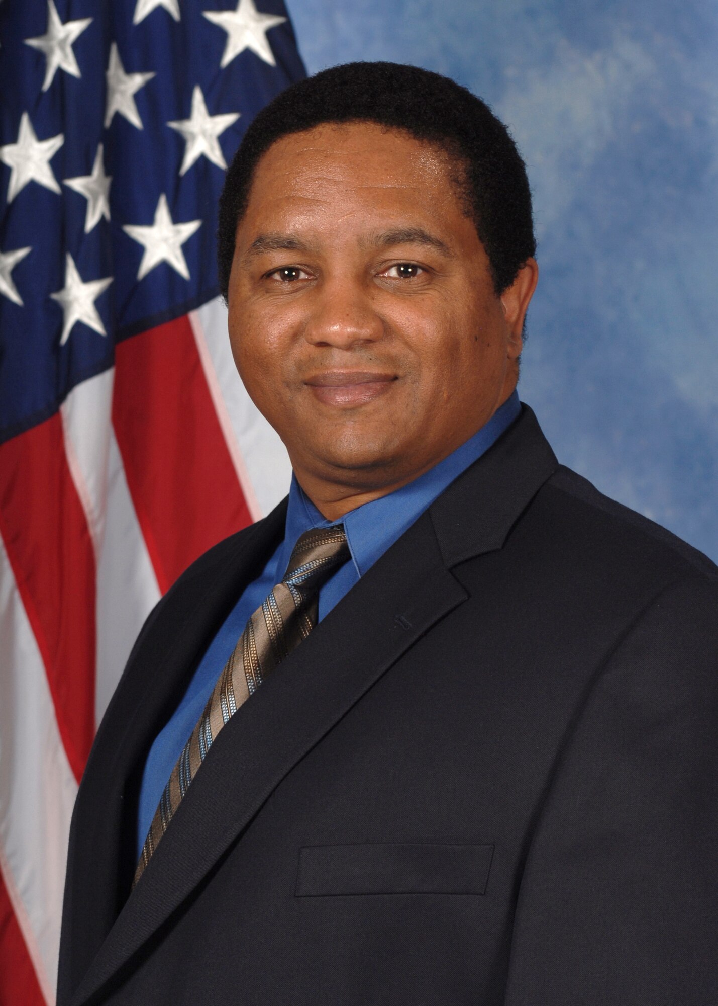 GOODFELLOW AIR FORCE BASE, Texas -- Stephen Harding, 17th Training Support Squadron, is the 17th Training Wing 2011 Category II Supervisory Civilian of the Year. The annual awards program recognizes military and civilian personnel who compete in 25 categories for their significant contributions to the 17th TRW, the community and the mission. (U.S. Air Force photo)