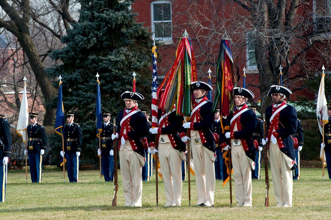 Color Guard u s Army. Marine Raider Regiment. Us Army 3rd Infantry Regiment Honor Guard Green Coat Jacket. Army Color.