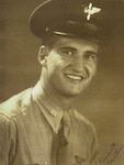 World War II veteran Ken Ganther, a pilot candidate and a U.S. Army Air Corps flight engineer. (Courtesy photo)
