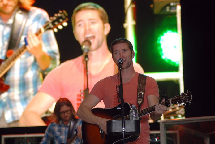 Country music superstar Josh Turner performs during the annual Independence Day Celebration at McConnell Talbert Memorial Stadium in Warner Robins, Ga., July 2. (U.S. Air Force photo/Bo Joyner)