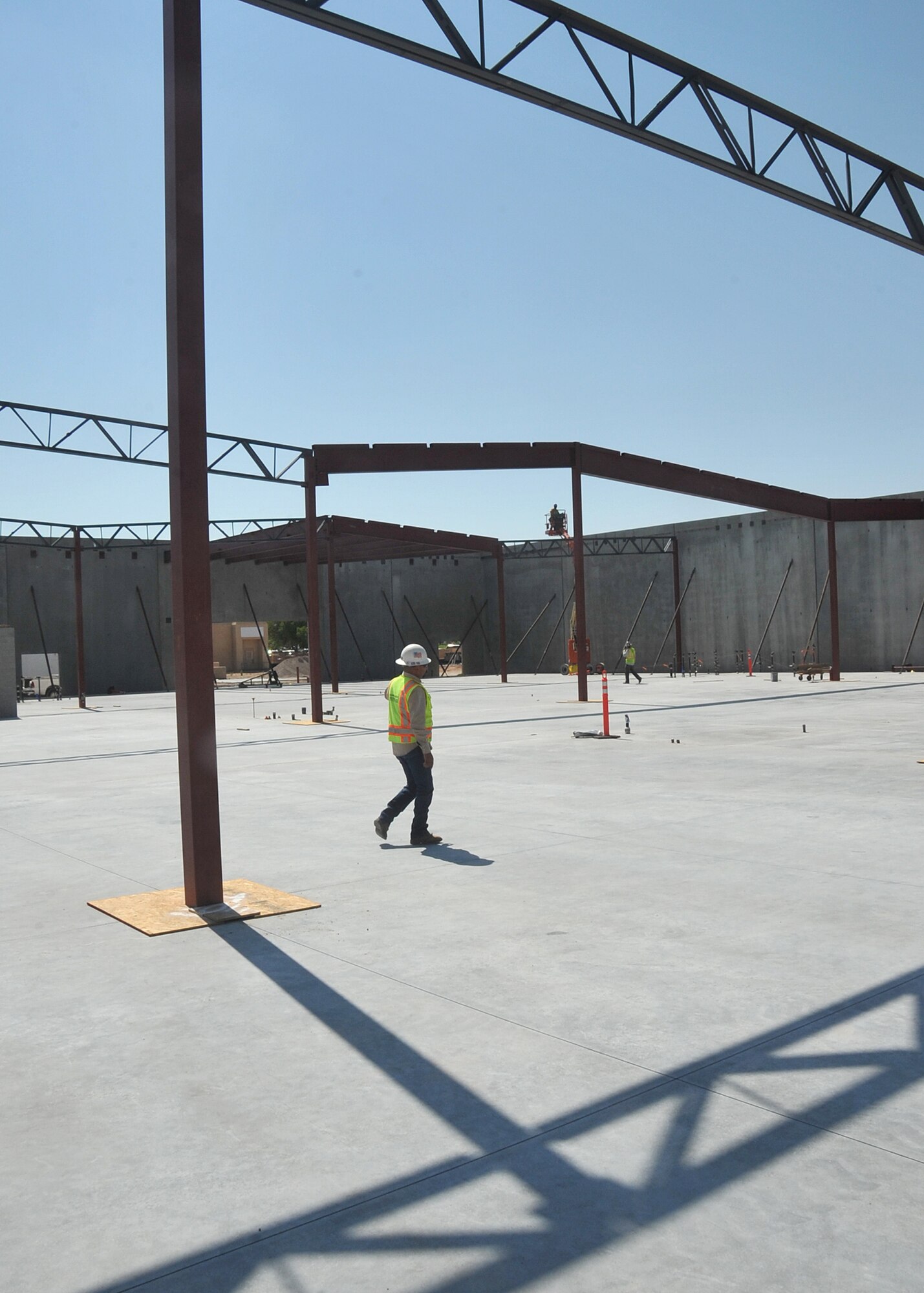 KIRTLAND AFB, N.M. – The new Exchange will be 25 percent larger than the current one when it opens in June 2013. Construction of the new Exchange is using innovative construction techniques, such as on-site production of the concrete walls, which are poured horizontally, laser-finished and then stood up and bolted together. (Photo by Todd Berenger)