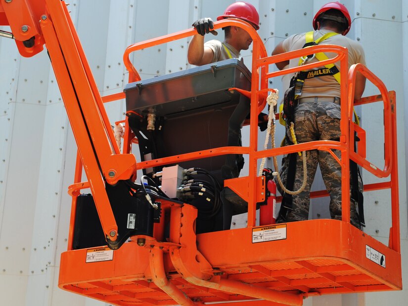 RED HORSE builds up Raptor Town > Joint Base Langley-Eustis > Display