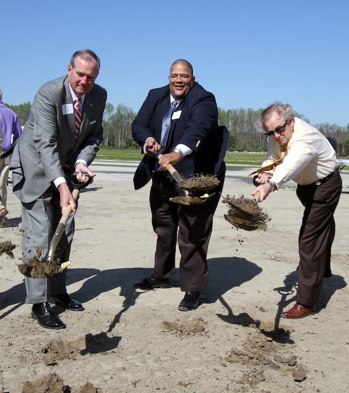 (From left) Ward Robinette, president, Towne Bank of Portsmouth, the Honorable Kenneth Wright, Portsmouth mayor, and Dr. David Stuckwisch, Portsmouth schools superintendent, were among several elected officials who attended the March 29 groundbreaking ceremony for Paradise Creek Nature Park in Portsmouth, Va. The nature park is a 40-acre waterfront park on the southern branch of the Elizabeth River. When phase 1 work is completed in spring 2013, the park will boast two miles of nature trails and restored native plants that meander through one of the last stands of mature forest on the river. (U.S. Army photo/Pamela Spaugy)