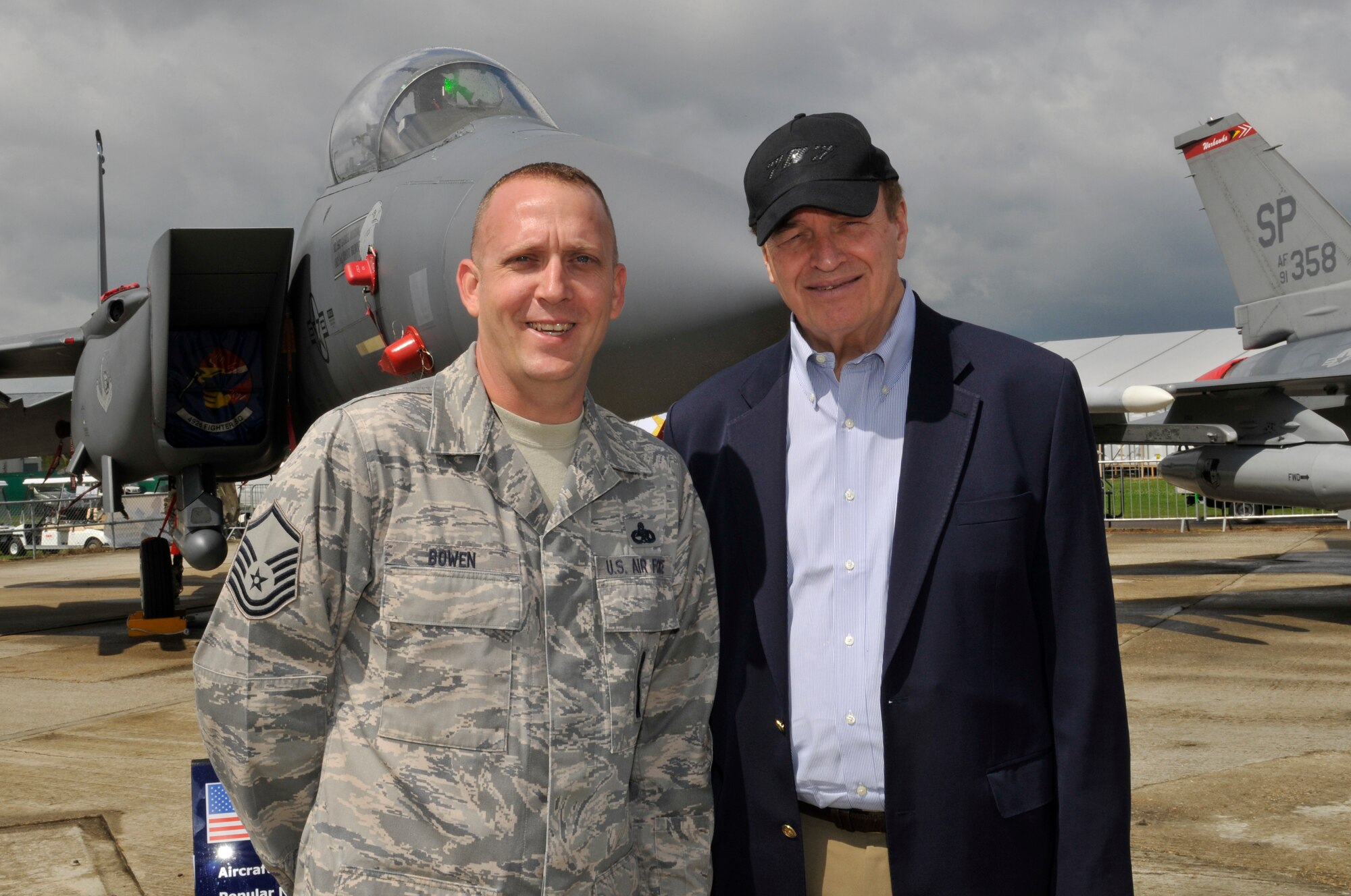 FARNBOROUGH, England - Sen. Richard Shelby of Alabama stands with Master Sgt. William Bowen, 48th Aircraft Maintenance Squadron, July 8, 2012, during the Farnborough International Air Show in Farnborough, England. Approximately 90 aircrew and support personnel from bases in Europe and the United States are participating in the air show. Participation in this premier event demonstrates that U.S. defense industry offers state-of-the-art capabilities vital for the support and protection of our allies' and partners' national-security interests. (U.S. Air Force photo by Tech. Sgt. Lee A. Osberry Jr.)