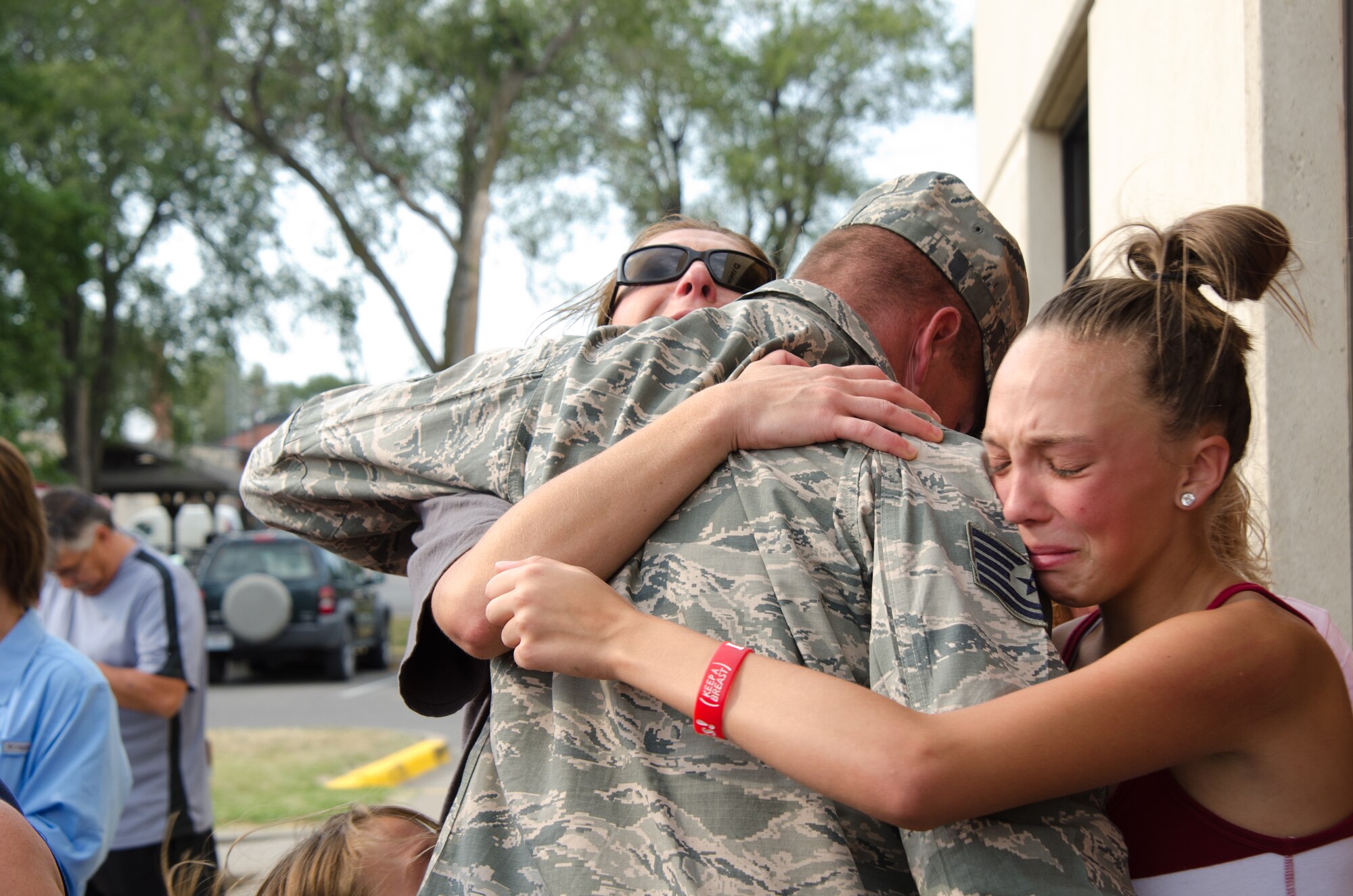 Members of the 139th Civil Engineering Squadron return home from Guantanamo to the 139th Airlift Wing, St. Joseph, Mo., Thursday July 12, 2012. (Air National Guard photo by Senior Airman Kelsey Stuart/Released)