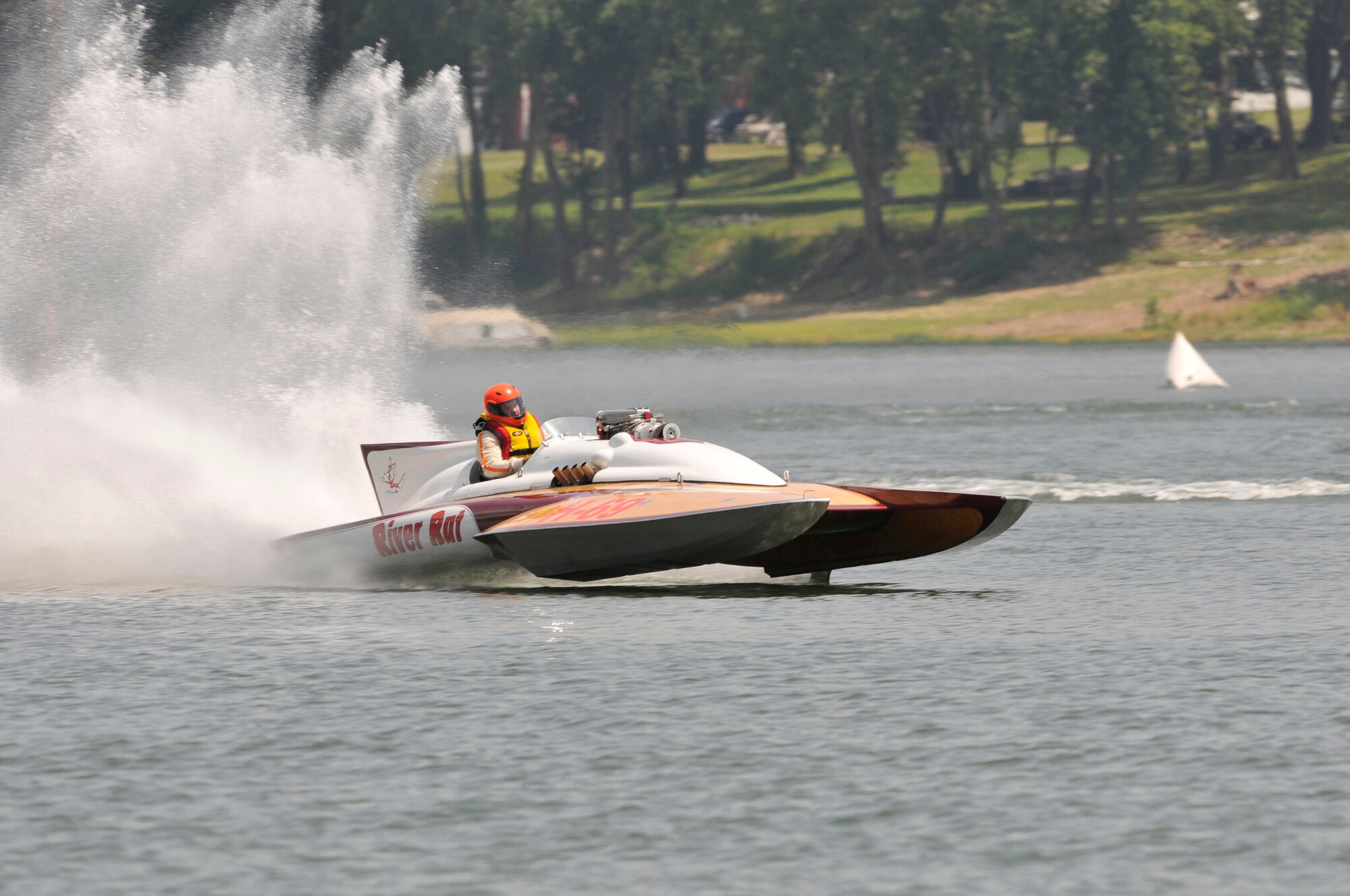 H-69 River Rat driver Billy Cousins qualifies at the 2012 Lucas Oil Indiana Governor’s Cup, 62nd Annual Madison Regatta, July 6, 2012. H1 Unlimited is partner with the Air National Guard Hydroplane Series. (National Guard photo by Master Sgt. Kurt Skoglund/Released)