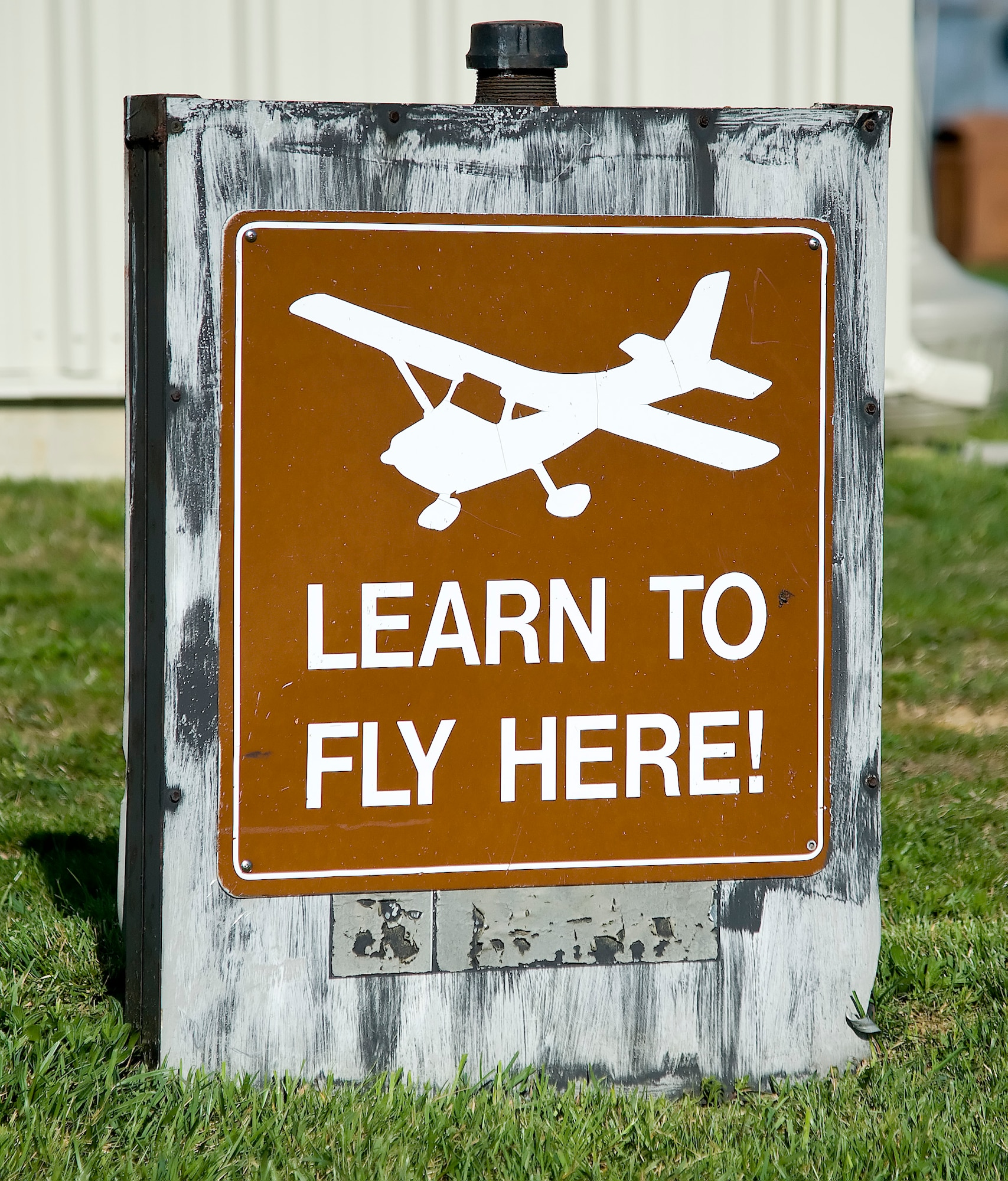 The Aero Club offers  “Learn to Fly” classes at Dover Air Force Base, Del., which provide training for private pilots for fun and vocation. (U.S. Air Force photo by Adrian R. Rowan)