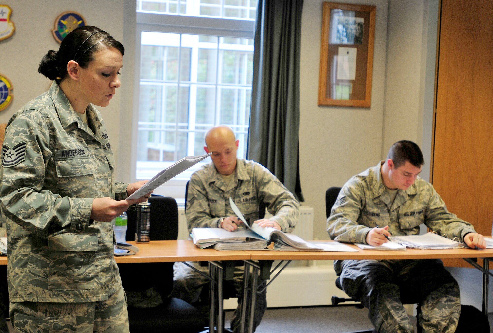 ROYAL AIR FORCE FELTWELL, England - Tech. Sgt. Andrea Anderson, 48th Force Support Squadron Airman Leadership School instructor, educates her class on conflict resolution at the Mathies Airman Leadership School July 17, 2012. Anderson was nominated for a Liberty Spotlight because she displays the core value of "Excellence in All We Do." (U.S. Air Force photo by Senior Airman Tiffany M. Deuel)