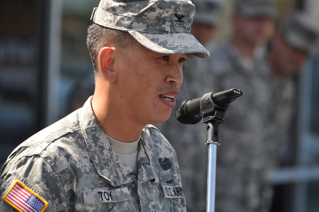 SIMI VALLEY, Calif. — Col. Mark Toy, commander of the U.S. Army Corps of Engineers Los Angeles District, addresses future Soldiers, families, friends, local dignitaries and veterans during the grand opening of the Los Angeles Recruiting Battalion's newest recruiting station here, June 20. Toy shared some thoughts on leadership that culminated with his District's motto, "Building Strong and Taking Care of People!" 