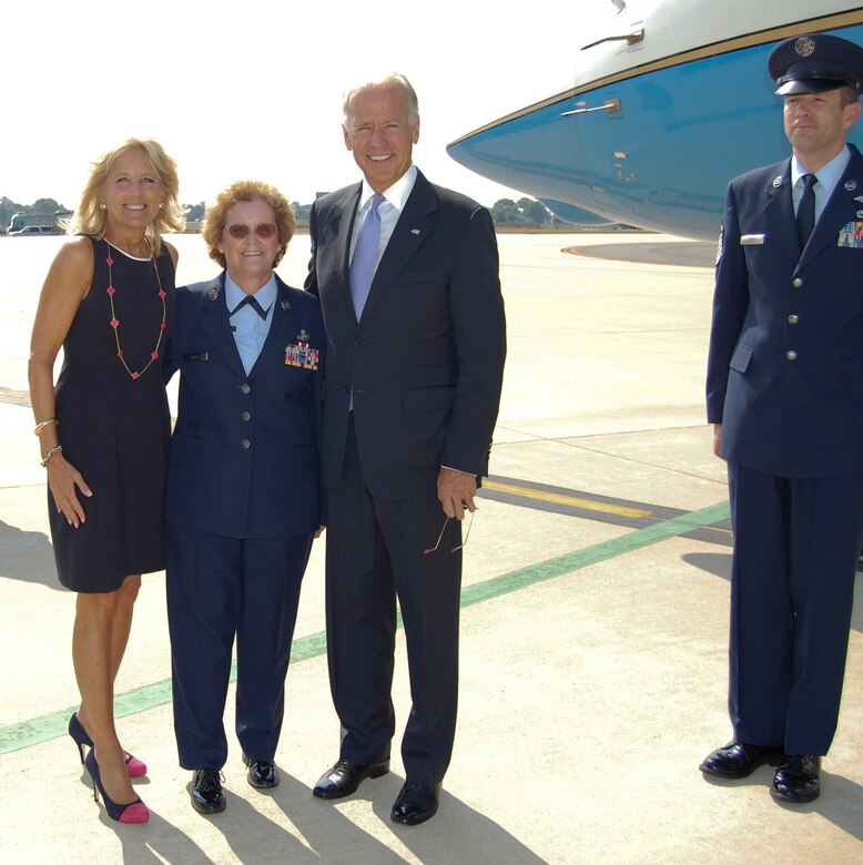 Vice President Joseph R. Biden, Jr., right, and Dr. Jill Biden, left, with Delaware Air National Guard State Command Chief Master Sgt. Lynn Davis, center, at the New Castle ANG Base, Del. on July 16, 2012. Chief Davis, a resident of Camden, Del., is retiring as the top enlisted leader of the Delaware ANG. She made unit history in 1996 when she became the first chief master sergeant in the Delaware ANG, and has completed 33 years of military service, of which 28 years were with the Delaware ANG. Vice President Biden congratulated Chief Davis and thanked her for her career of service to our state and nation. (U.S. Air Force photo/Tech. Sgt. Benjamin Matwey)