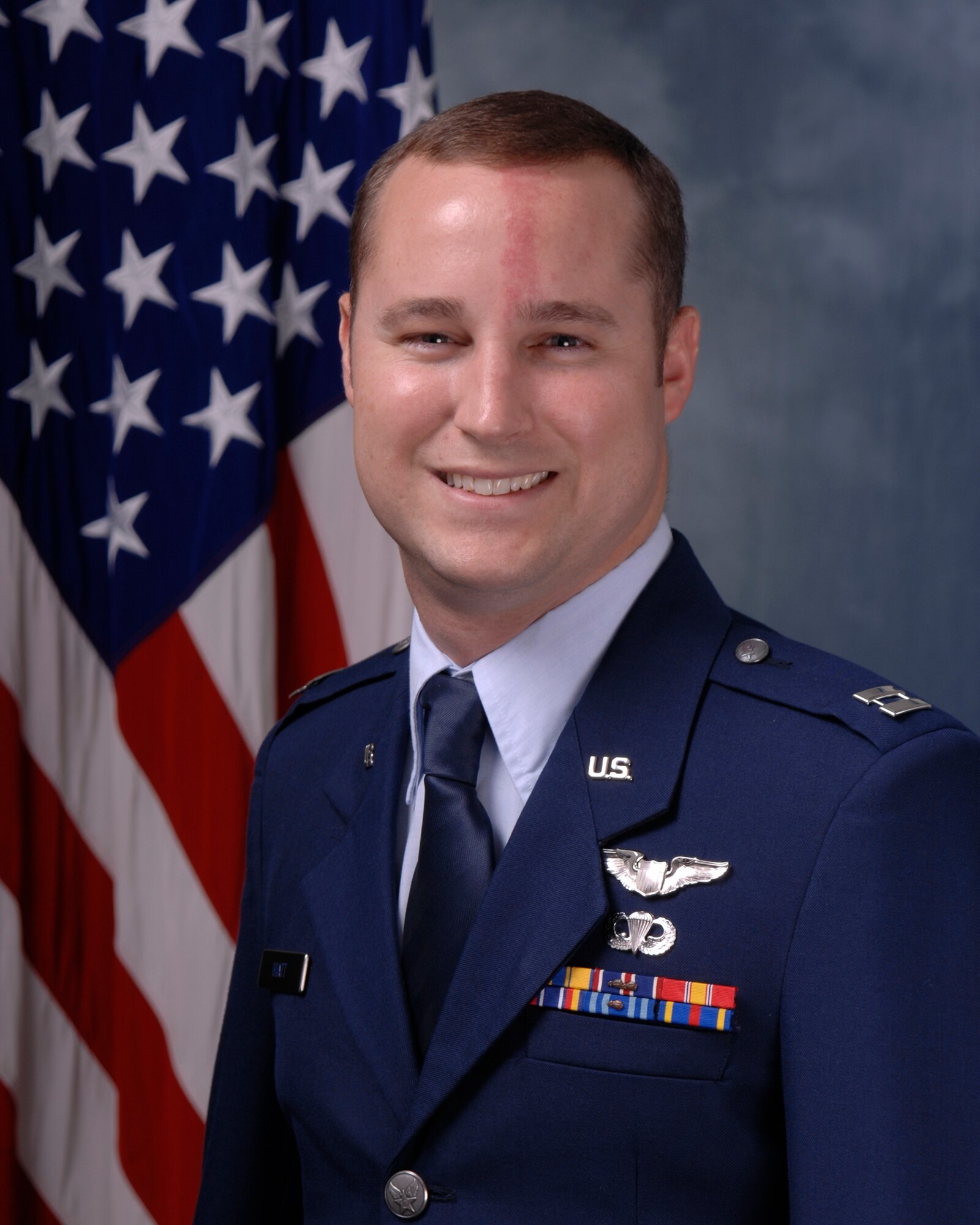 Capt. Michael Hiatt, 85th Test and Evaluation Squadron, Eglin AFB, Fla., received the Aviation Safety Well Done Award for outstanding airmanship and professional performance during a hazardous situation and for a significant contribution to the Air Force mishap prevention program. (U.S. Air Force photo)