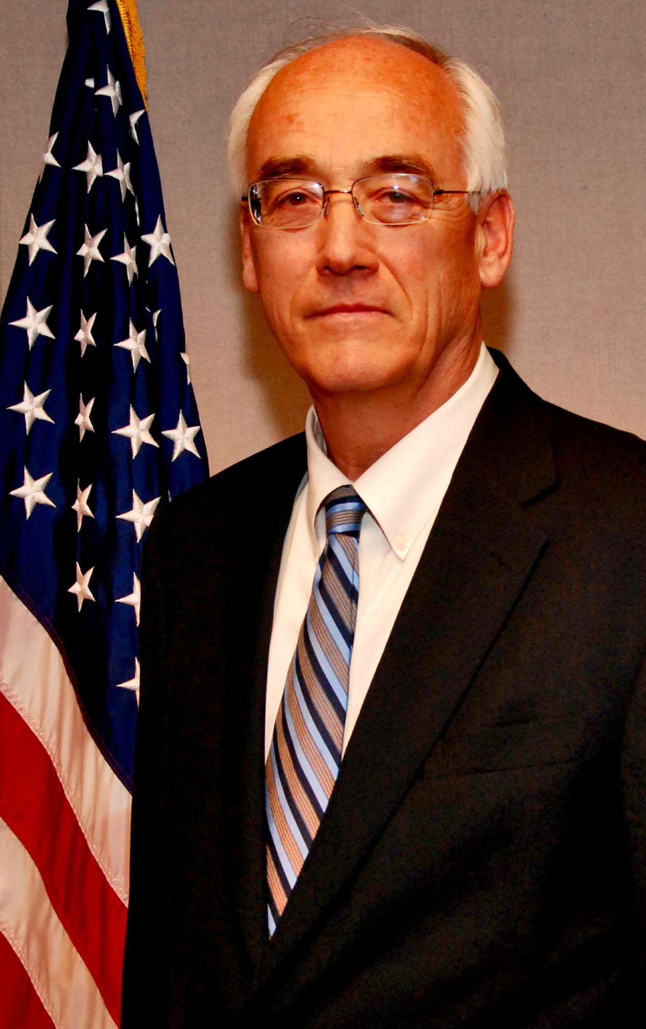 Dr. Kent L. Miller (Air Force Office of Scientific Research) is a program manager in the Physics and Electronics Directorate, leading a basic research program in fundamental physics relevant to Space Situational Awareness.  He is an internationally known authority in lower thermospheric dynamics and planetary ionospheres.  