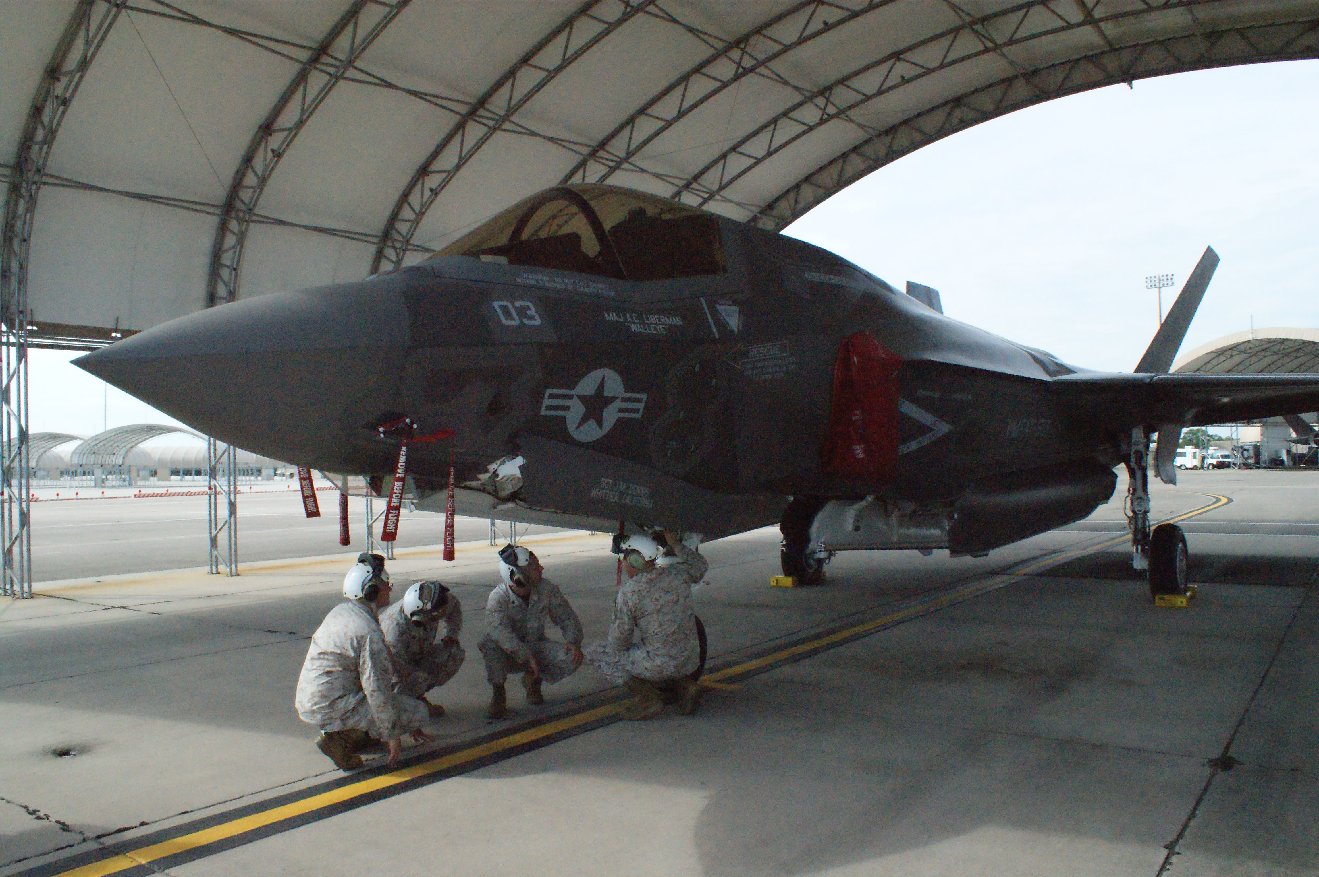 F 35a Maintenance Training On Track Air Education And Training Command Article Display 0958