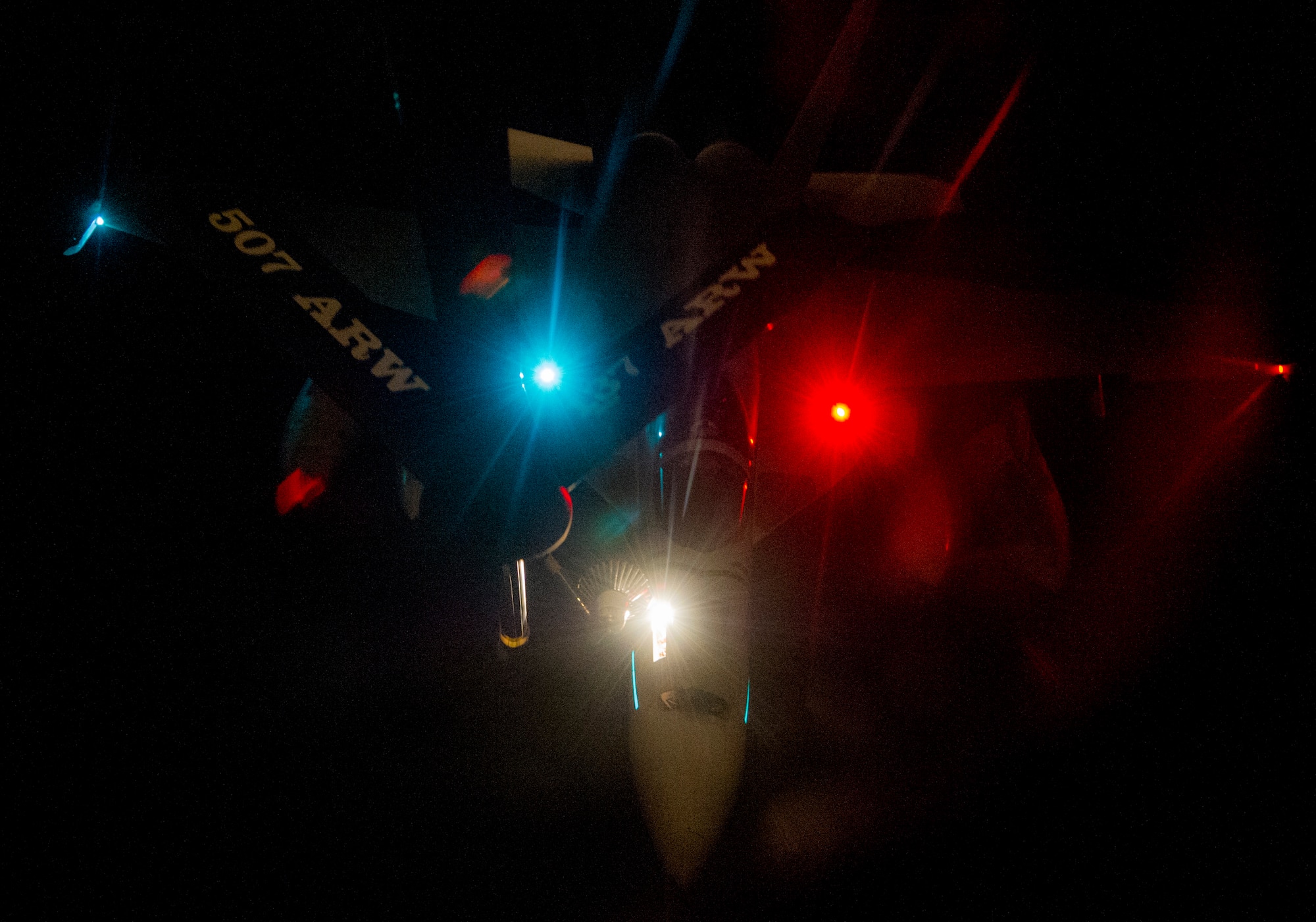 A Navy F/A-18E Super Hornet with the "Argonauts" of Strike Fighter Squadron 147 (VFA-147) receives fuel from an Air Force KC-135 Stratotanker with the 465 Air Refueling Squadron, Tinker Air Force Base, Okla., during Rim of the Pacific exercise, July 23, 2012. Twenty-two nations, more than 40 ships and submarines, more than 200 aircraft and 25,000 personnel are in RIMPAC exercise from June 29 to Aug. 3, in and around the Hawaiian Islands. The world's largest international maritime exercise, RIMPAC provides a unique training opportunity that helps participants foster and sustain the cooperative relationships that are critical to ensuring the safety of sea lanes and security on the world's oceans. RIMPAC 2012 is the 23rd exercise in the series that began in 1971. (U.S. Air Force photo by Tech. Sgt. Bradley C. Church)(Released)
