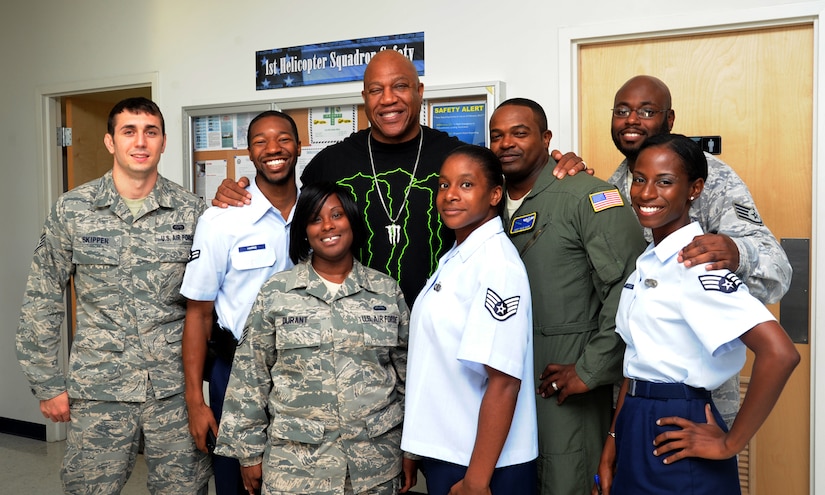 Tommy "Tiny" Lister, a character actor and professional wrestler widely known for his role as neighborhood bully Deebo in the “Friday” movie trilogy, visited Joint Base Andrews’ 1st Helicopter Squadron on July 12. The 1 HS flew Lister to Dover Air Force Base, Del., to visit the Air Force Mortuary Affairs Office, USO and troops there. (U.S. Air Force photo by Airman Aaron Stout)