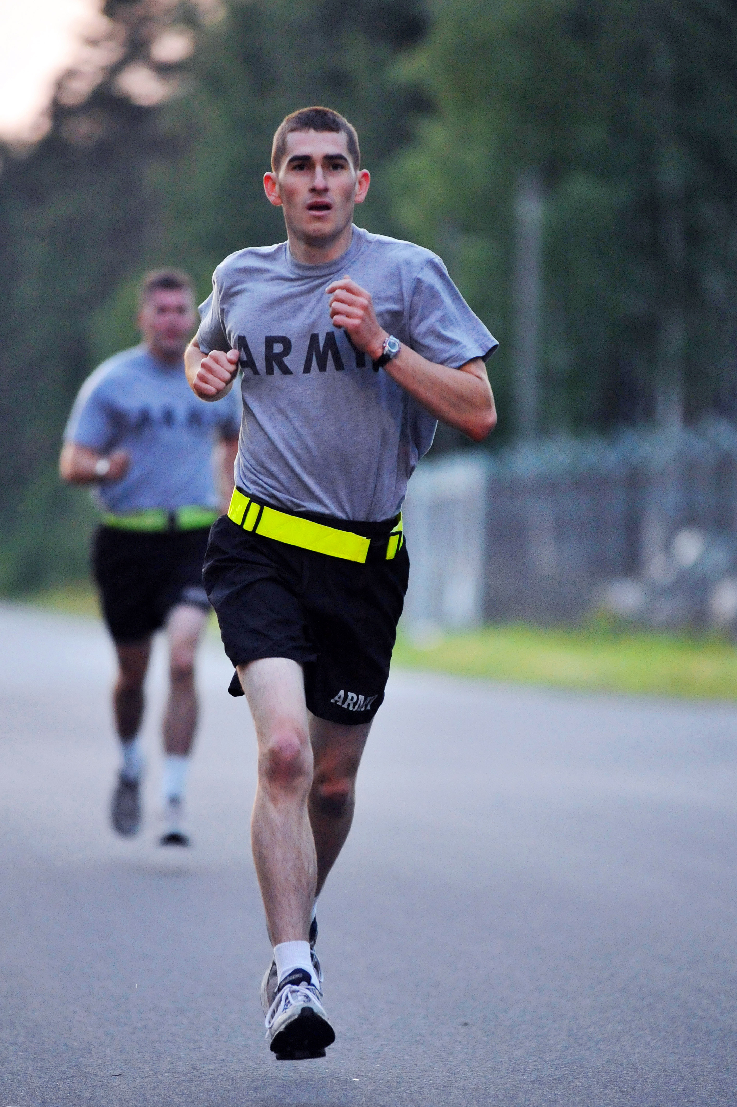 Best army on sale running shoes