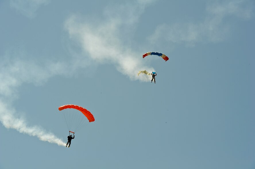 AirFest 2012.  (U.S. Air Force photo by TSgt Elizabeth Concepcion)