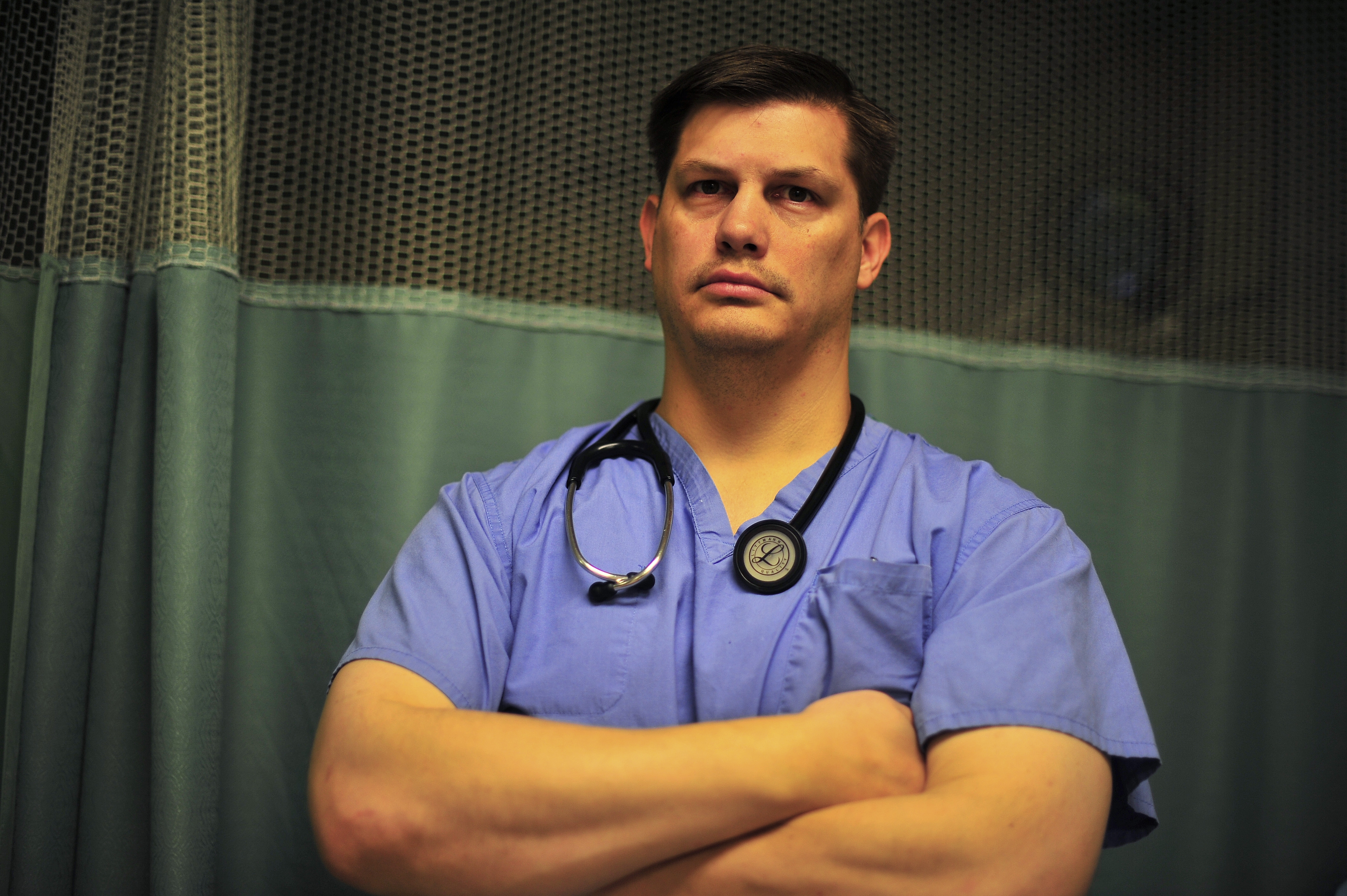 Cop Turned Doctor Manages Hectic Tempo Of Craig Joint Theater Hospital U S Air Forces Central Display