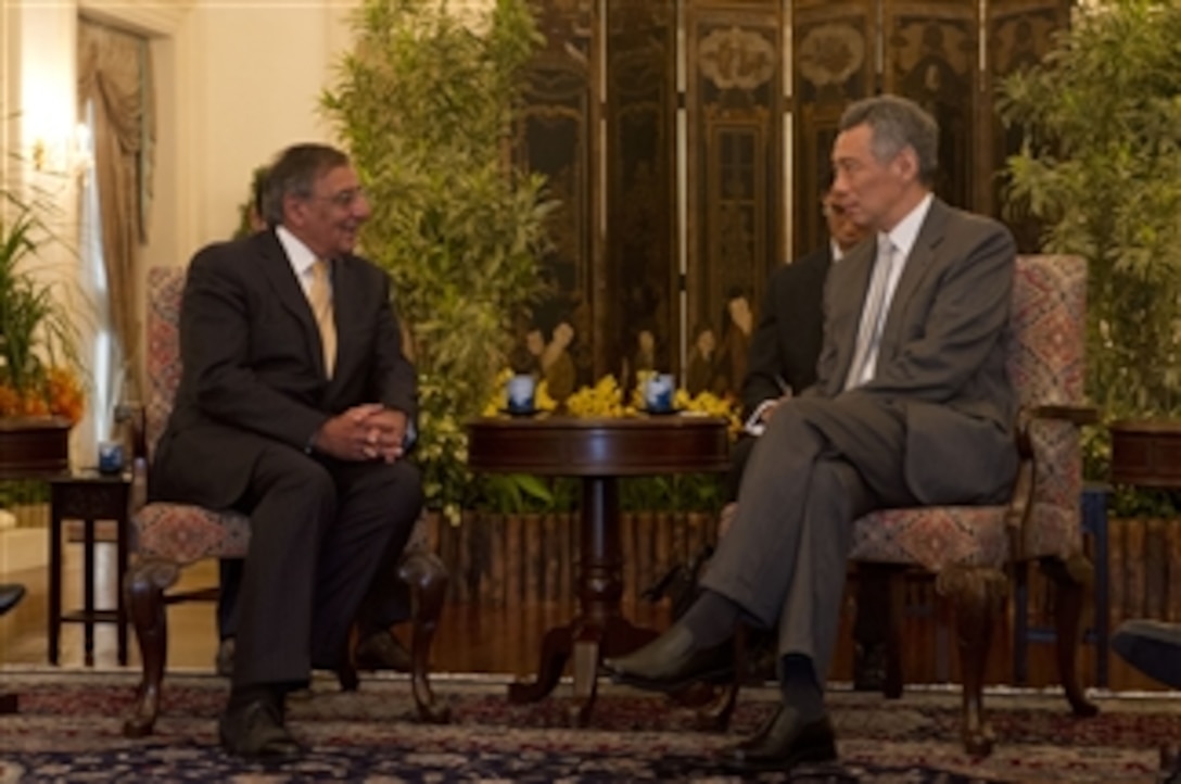 Secretary of Defense Leon E. Panetta meets with Singapore's Prime Minister Lee Hsien Loong in Singapore, June 2, 2012.  Panetta is attending the Shangri-La Dialogue and will also hold a series of bilateral and trilateral meetings with Asian allies while there.  The conference is part of Panetta's ten-day trip to the Asia-Pacific to meet with defense counterparts.  