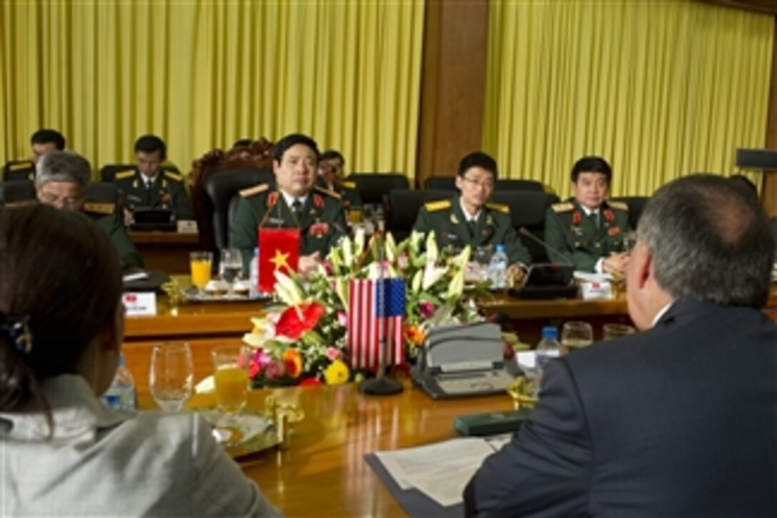 Secretary of Defense Leon E. Panetta and Vietnamese Minister of National Defense Senior Lt. Gen. Phuong Quang Thanh meet in Hanoi, Vietnam, on June 4, 2012. Panetta is on ten-day trip to the Asia-Pacific to meet with defense counterparts.  