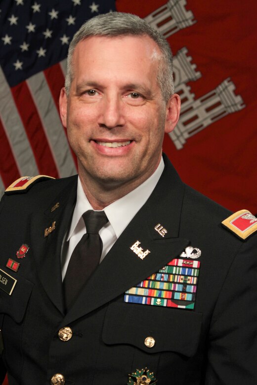 Colonel Paul B. Olsen > Norfolk District > Bio Article View