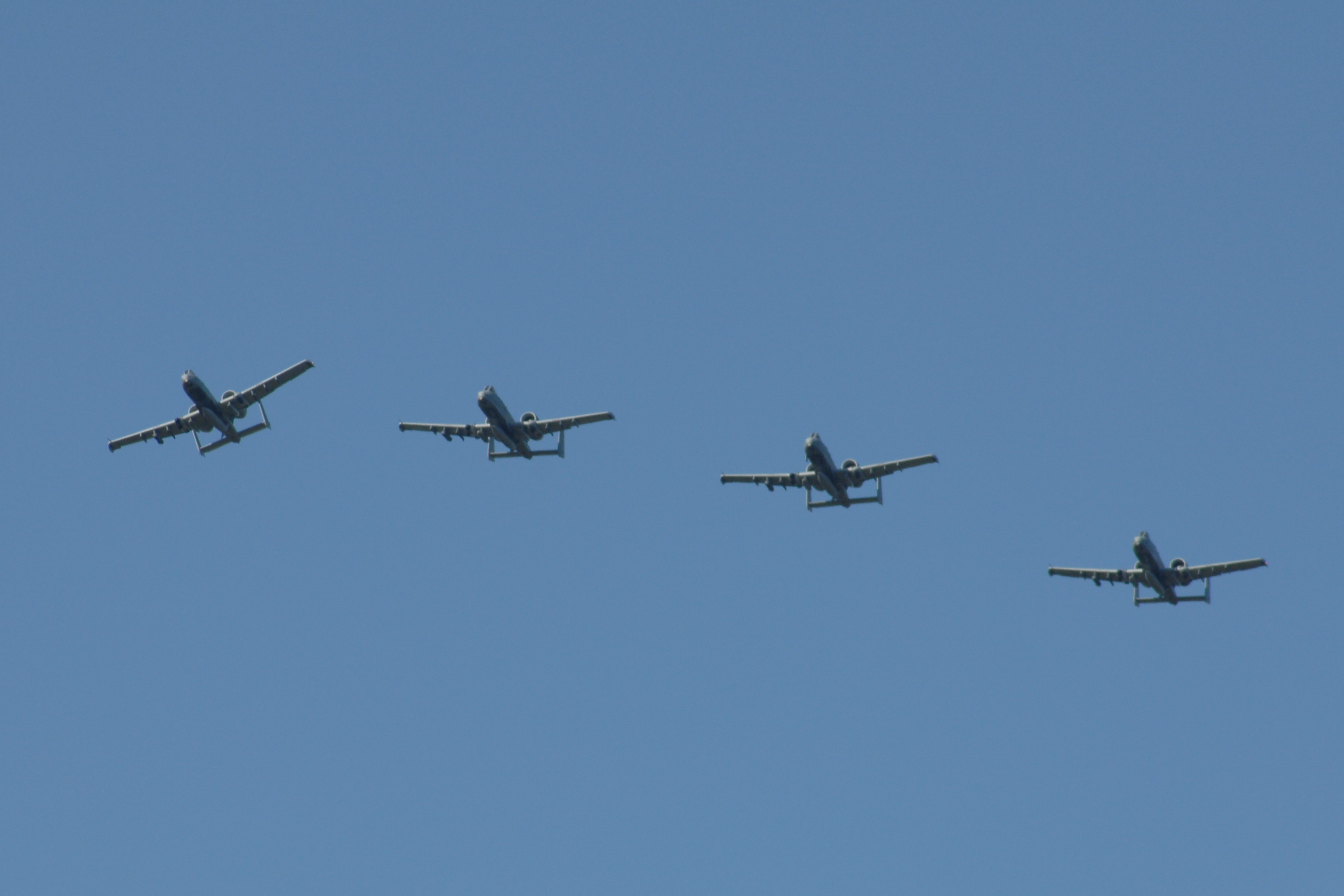 Jets Flying Over Michigan Today - zg87csy