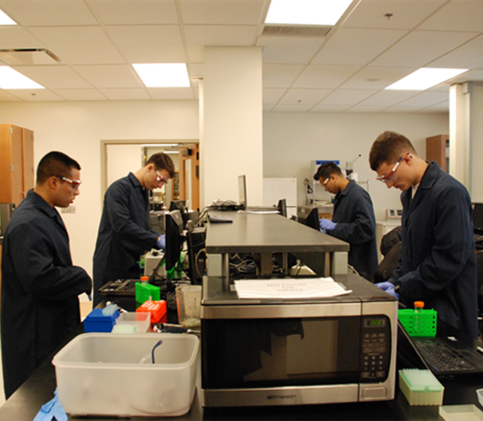 WEST POINT — Cadets working on experiments in a new lab in an area of the science center where renovation has been completed. The U.S. Army Corps of Engineers New York District is constructing a new science center for the cadets at the academy that is maintaining the look of the historic 200-year old campus and taking their science education well into the 21st Century. 