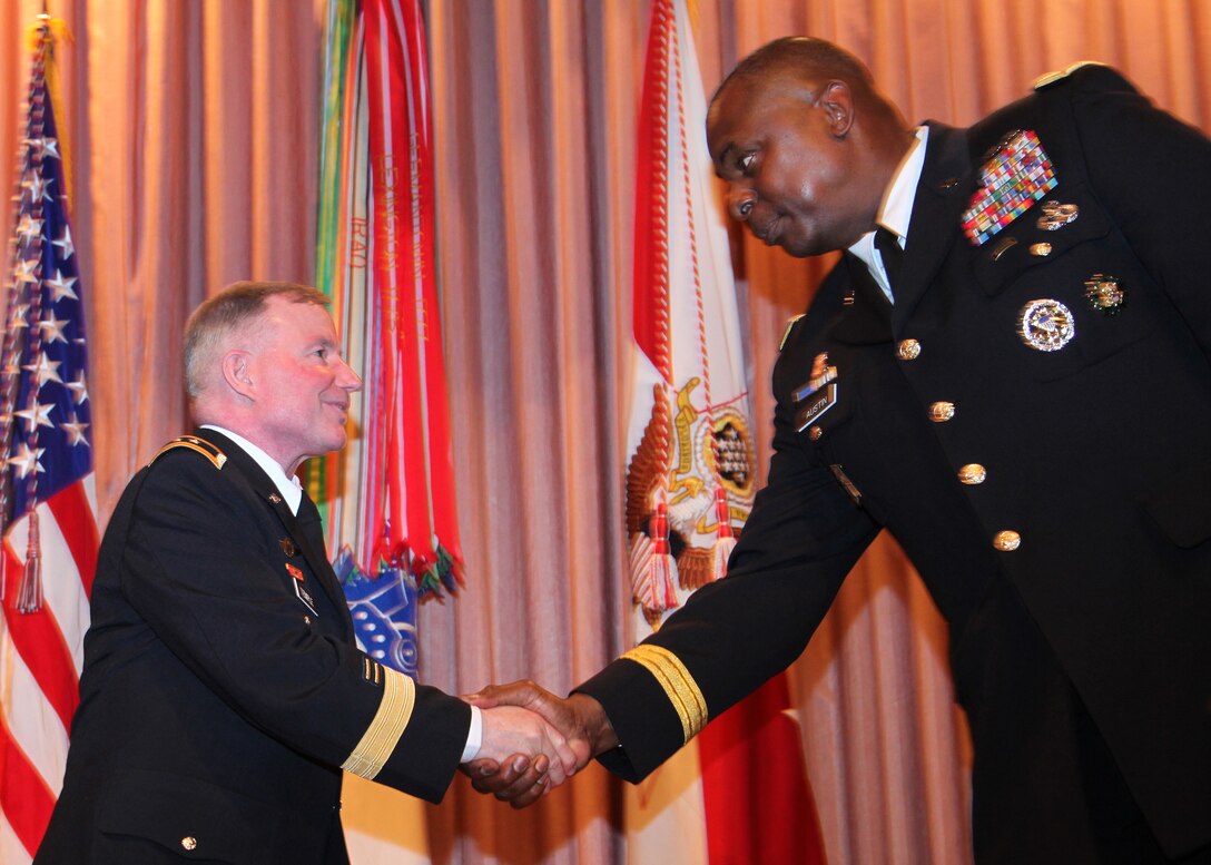Maj. Gen. Merdith W.B. (Bo) Temple, former USACE deputy commanding general, was honored for his service to USACE and the nation during a retirement ceremony at headquarters on June 11. Army Vice Chief of Staff Gen. Lloyd J. Austin III hosted the ceremony.