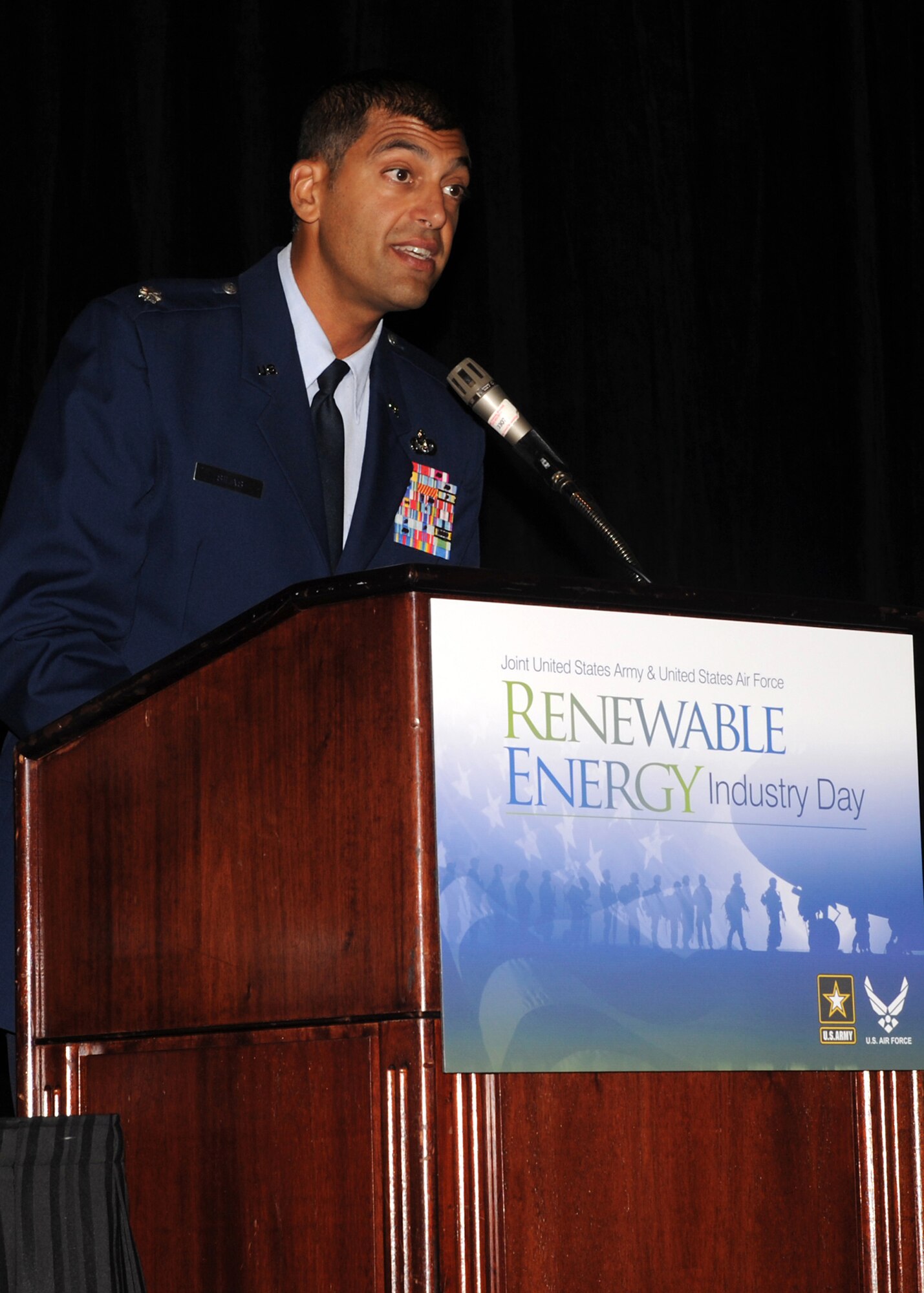Lt. Col. Paul Silas speaks at the Joint United States Army-United States Air Force Renewable Energy Industry Day on June 12, 2012, in Washington. The event brought together government and industry leaders to discuss opportunities for public-private collaboration in renewable energy development. Silas is the energy branch chief at the Office of the Air Force Civil Engineer. (U.S. Air Force photo/Senior Airman Christina Brownlow)
