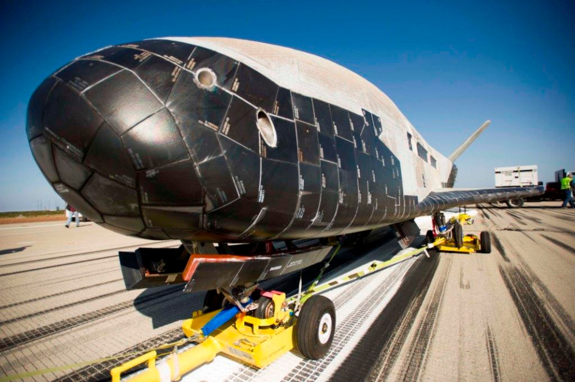 The X-37B Orbital Test Vehicle (OTV), the Air Force's unmanned, reusable space plane, landed at Vandenberg Air Force Base at 5:48 a.m. (PDT) June 16. OTV-2, which launched from Cape Canaveral Air Force Station, Fla., March 5, 2011, conducted on-orbit experiments for 469 days during its mission. The X-37B is the newest and most advanced re-entry spacecraft. Managed by the Air Force Rapid Capabilities Office, the X-37B program performs risk reduction, experimentation and concept of operations development for reusable space vehicle technologies. (photo credit: Boeing)