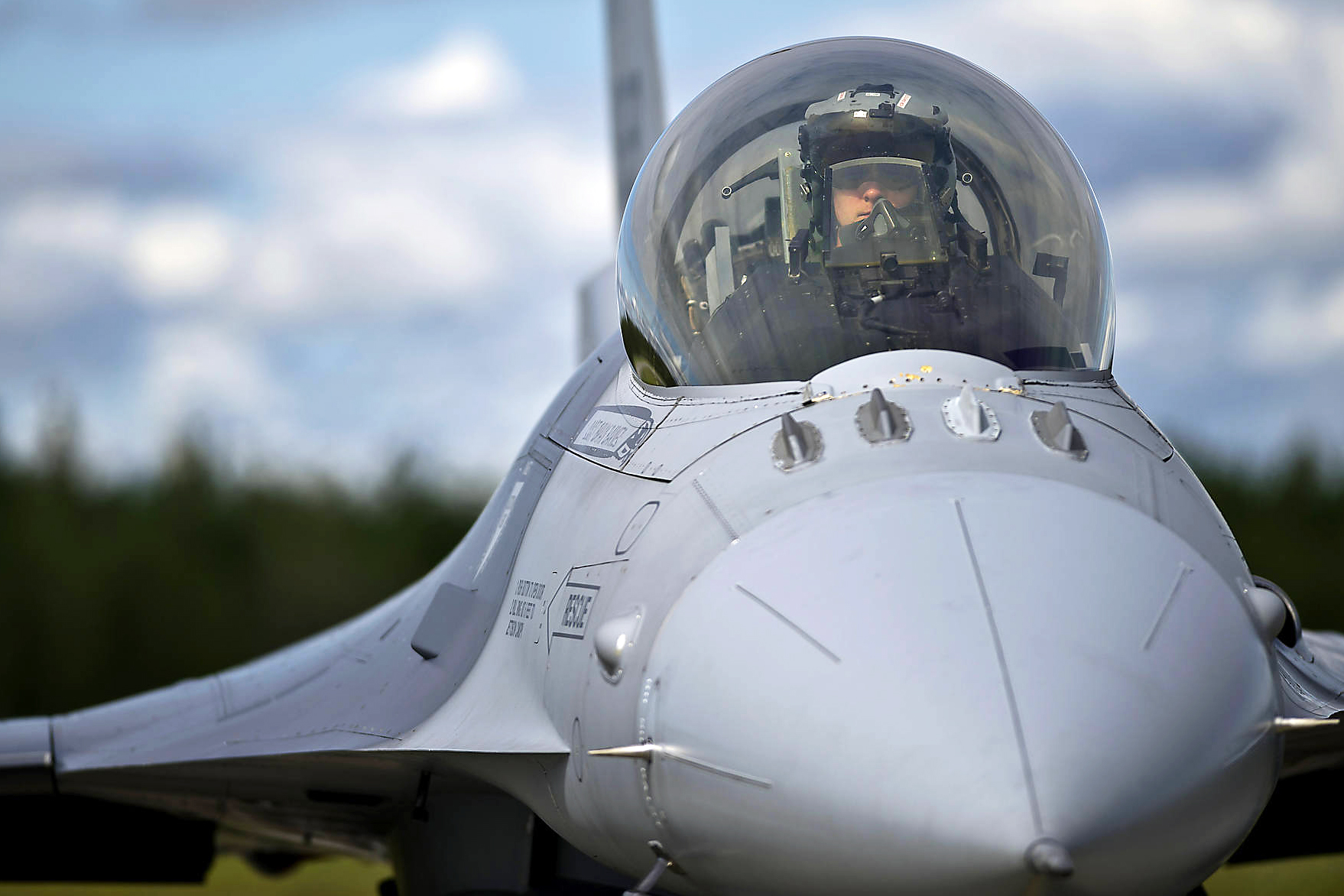 U S Air Force Maj Jared Hand Parks His F 16 Fighting Falcon As He Returns From
