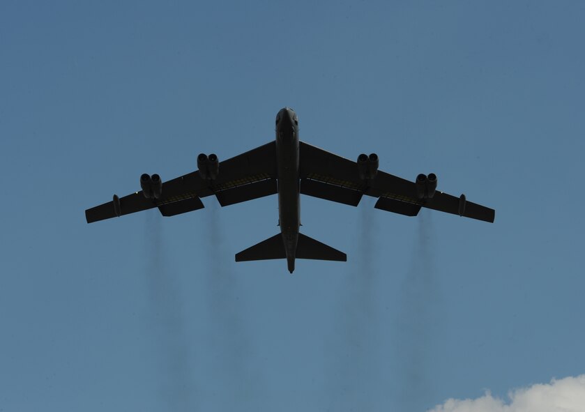 A B-52H Stratofortress flies overhead during an exercise at Barksdale Air Force Base, La., June 5. The exercise evaluated the readiness of the aircrews flying the aircraft as well as the Airmen maintaining them. Wing Airmen train daily to ensure base units are ready to fight any challenge, anywhere and at anytime. (U.S. Air Force photo/Airman 1st Class Benjamin Gonsier)(RELEASED)
