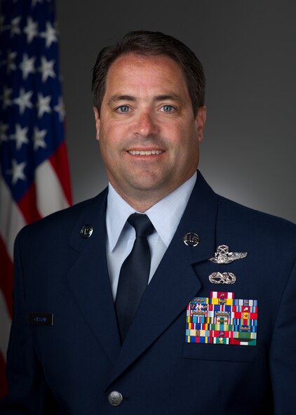 Senior Master Sgt. Dante Gipson (U.S. Air Force photo)
