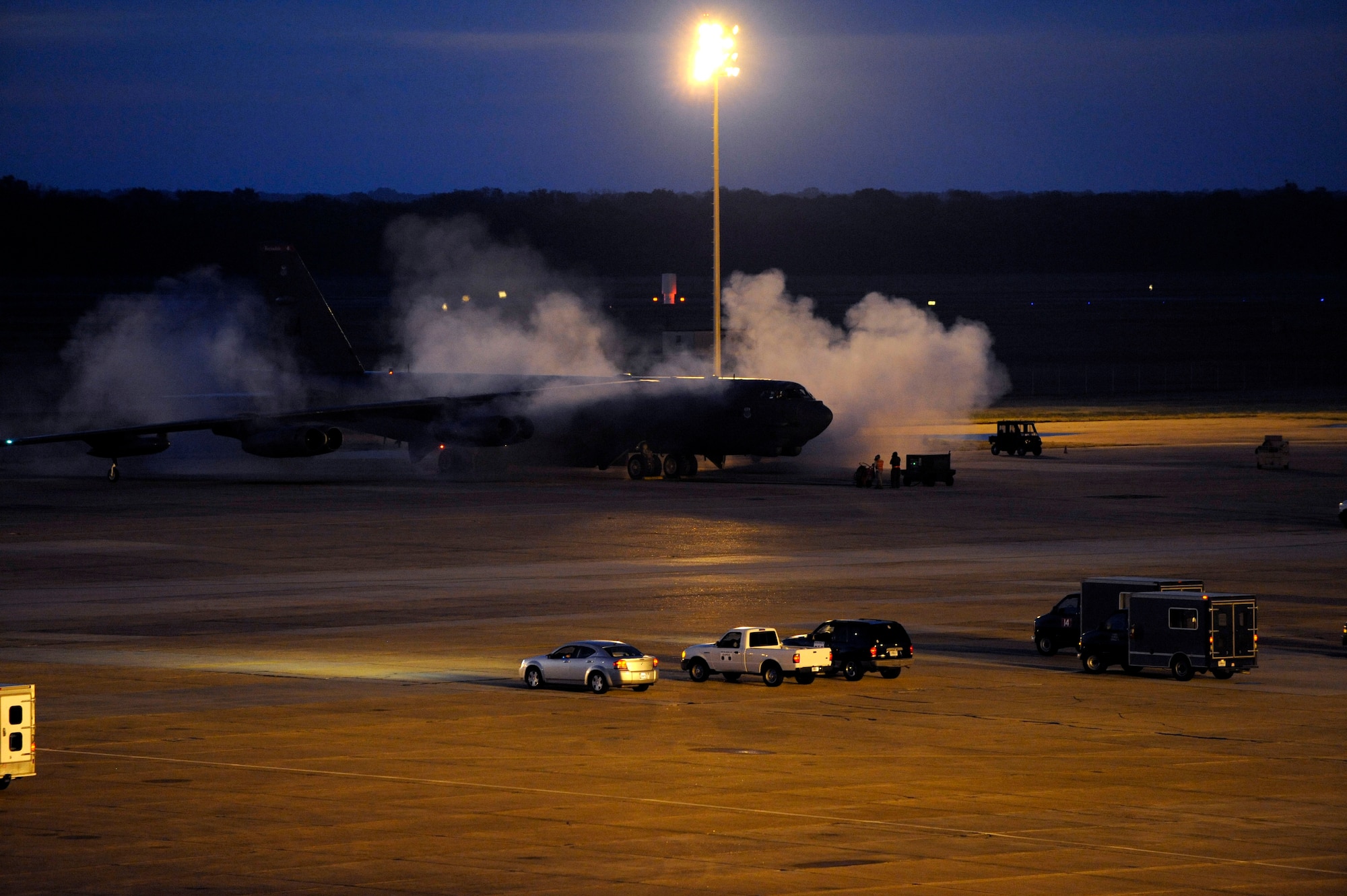 Aircrew members start the engines of a B-52H Stratofortress on Barksdale Air Force Base, La., June 20. Barksdale contributed two B-52s and respective aircrew members to participate in a Joint Chiefs of Staff-directed exercise which lasted approximately 17 hours. Results of the exercise are given to the Secretary of Defense and Barksdale historically receives outstanding ratings. (U.S. Air Force photo/Airman 1st Class Joseph A. Pagán Jr.)(RELEASED)