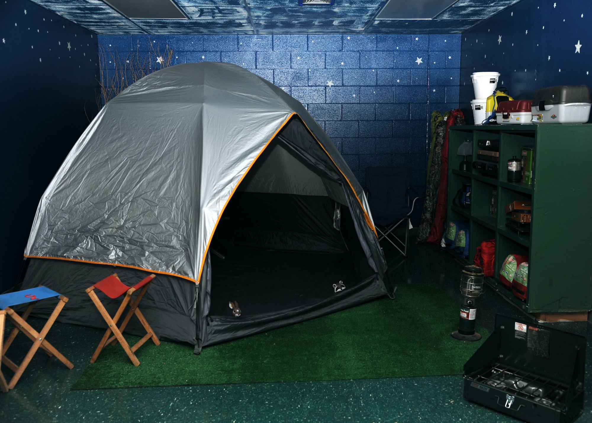 Campmaster dome 400 plus tent sales