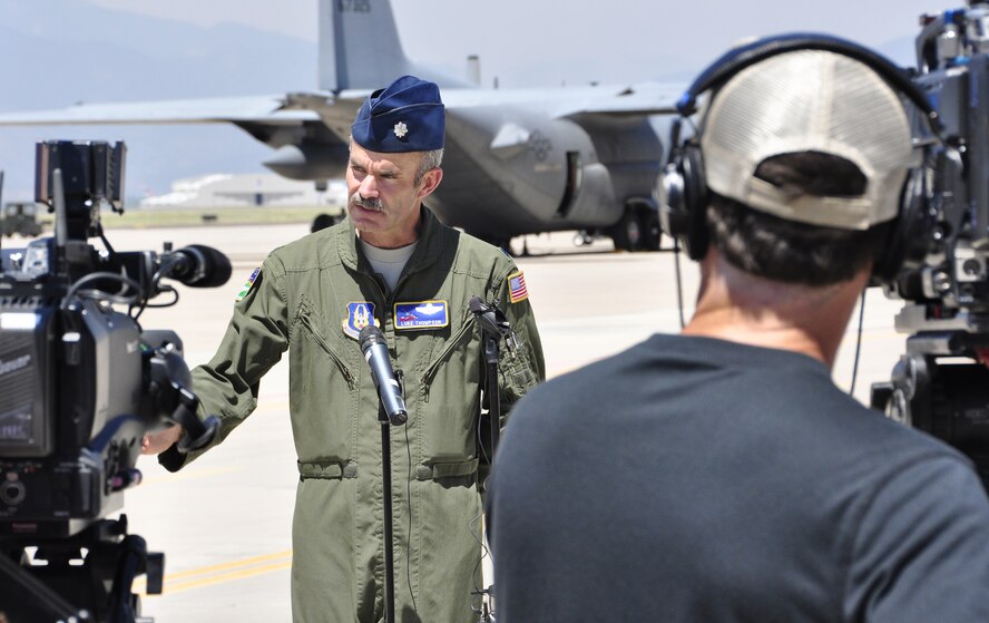 PETERSON AIR FORCE BASE, Colo. – Lt. Col. Luke Thompson, 302nd Airlift Wing Chief of Aerial Firefighting, spoke with media June 25 here about the Modular Airborne Fire Fighting System, or MAFFS. The two Air Force Reserve MAFFS-equipped C-130 Hercules from the 302nd were activated to assist with wildland fires in the Rocky Mountain area. They were joined by two MAFFS-equipped C-130 Hercules aircraft from the Wyoming Air National Guard. (U.S. Air Force photo/Tech. Sgt. Daniel Butterfield) 