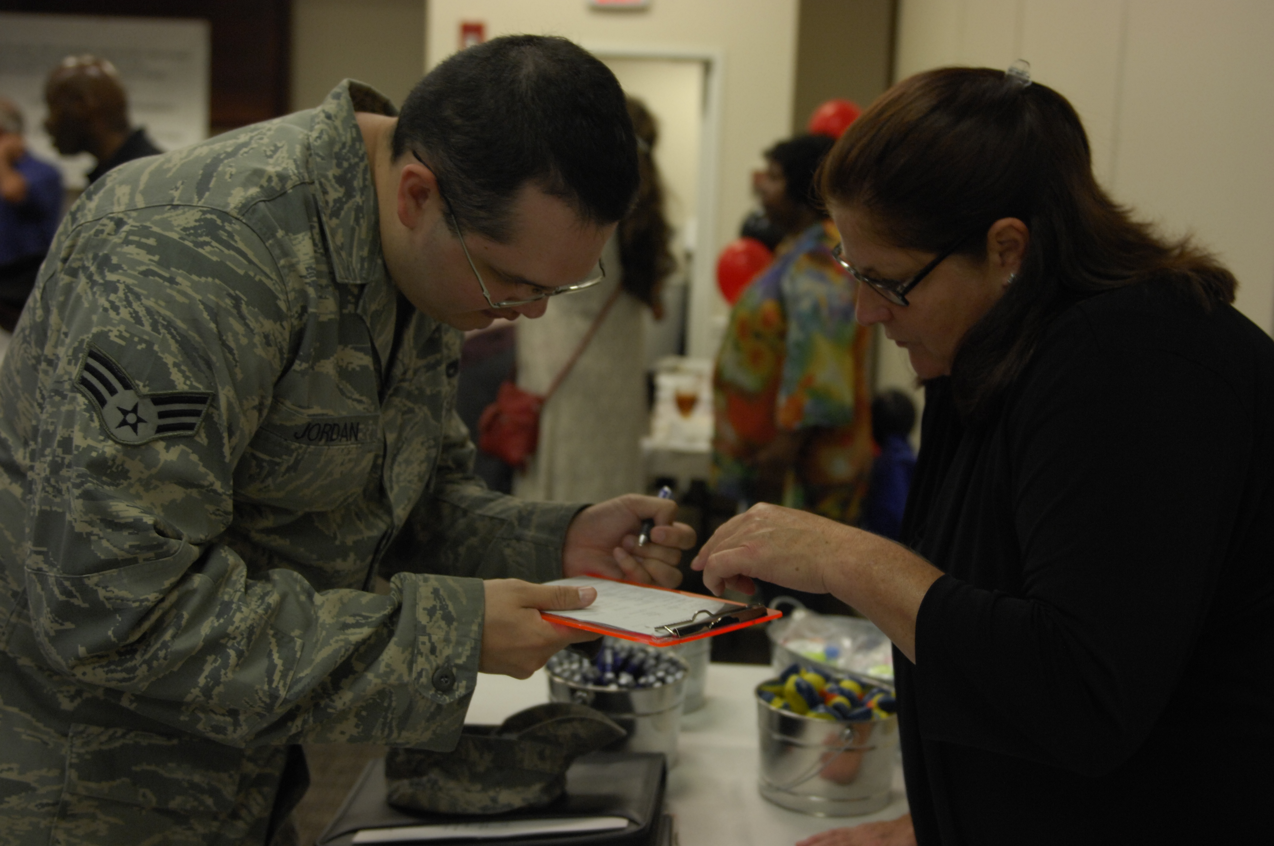 Team Shaw hosts job fair