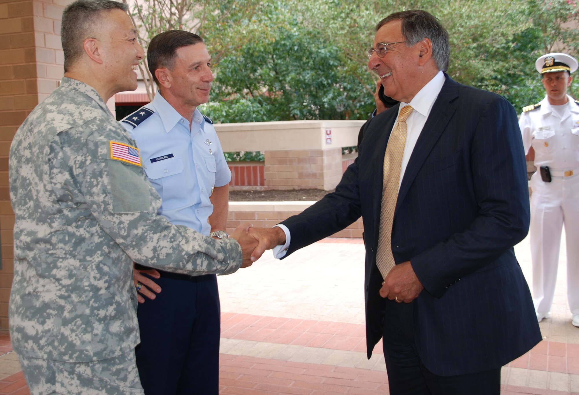Defense Secretary Leon E. Panetta greets Army Maj. Gen. M. Ted Wong,
commander of Brooke Army Medical Center, and Air Force Maj. Gen. Byron
Hepburn, commander of 59th Medical Wing, at San Antonio Military Medical
Center, June 27, 2012. Panetta spent the day visiting with wounded warriors
at the Center for the Intrepid and SAMMC, thanking each troop and their
families for their service and sacrifice.( U.S. Army photo by Maria Gallegos)