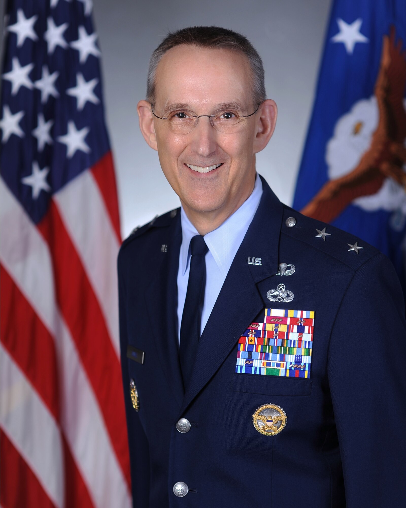 Brig. Gen. Duane A. Jones served as the first Air Force District of Washington commander after it’s reactivation in 2005. At the time he also served as 11th Wing Commander and the Air Force Component Commander to Joint Force Headquarters.  Jones retired as a major general in April 2012.