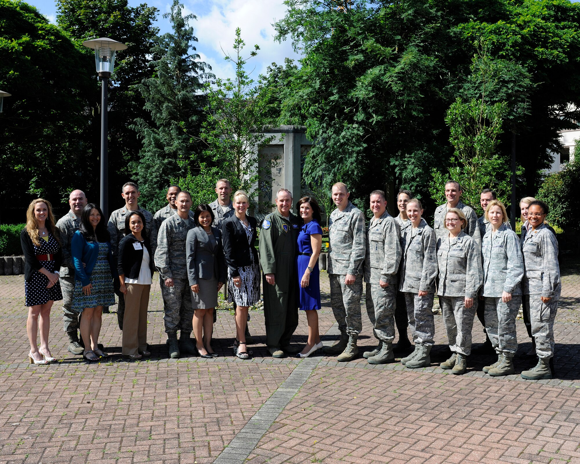 Gen. Mark A. Welsh III, U.S. Air Forces in Europe commander, and his wife Betty, pose with attendees of the USAFE Squadron Commanders’ and Spouses’ seminar held June 18 to 22, 2012, at Ramstein Air Base, Germany. (U.S. Air Force photo by Senior Airman Christopher Willis/Released)