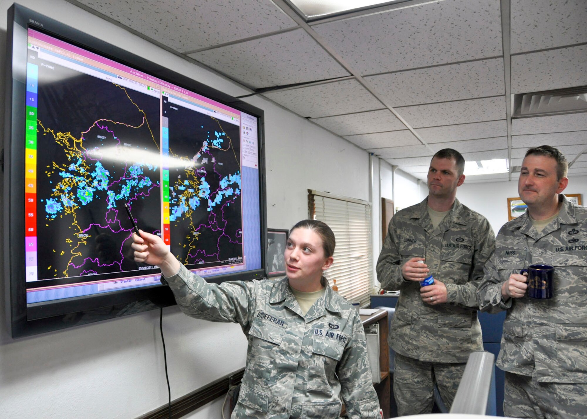 Senior Airman Clarissa Stofferan, 51st Operations Support Squadron weather forecaster, analyzes a radar for potential thunderstorms March 1, 2012. The forecasters here keep pilots informed on the most up-to-date weather information to keep them safe. (U.S. Air Force photo/Staff Sgt. Stefanie Torres)