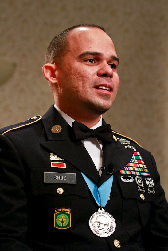 Army Staff Sgt. Miguel Cruz, whose unit earned a commendation medal ...