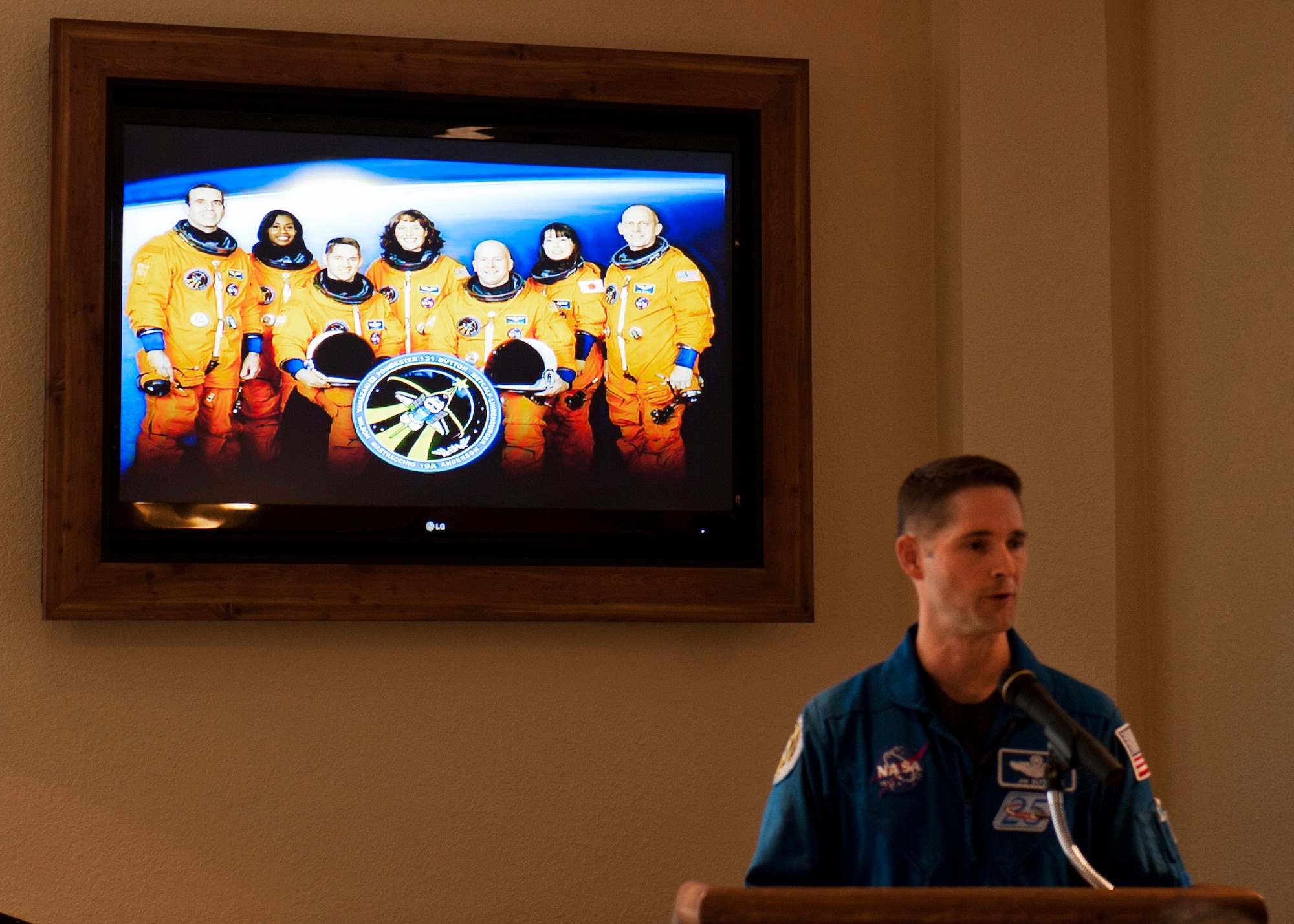 Col. James Dutton, a NASA astronaut, was the guest speaker at the National Prayer Breakfast at Eglin Air Force Base, Fla., March 1. (U.S. Air Force photo/Chrissy Cuttita)