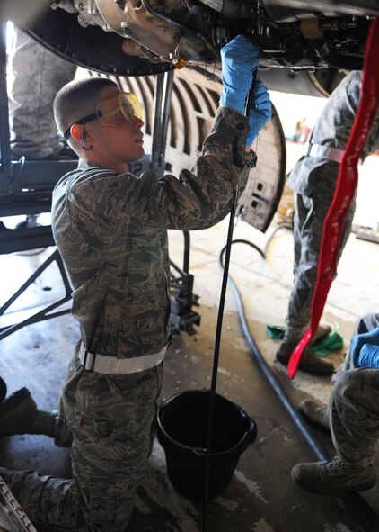 U.S. Air Force Airman Zachary Palmer, Detachment 20, works on a B-1 Bomber during training March 1, 2012, at Dyess Air Force Base, Texas. Palmer is completing his second phase of technical school to becoming a B-1 crew chief. Upon completion of training, Palmer will receive his journeyman skill level certification. (U.S. Air Force photo by Airman 1st Class Cierra Bullock/ Released)