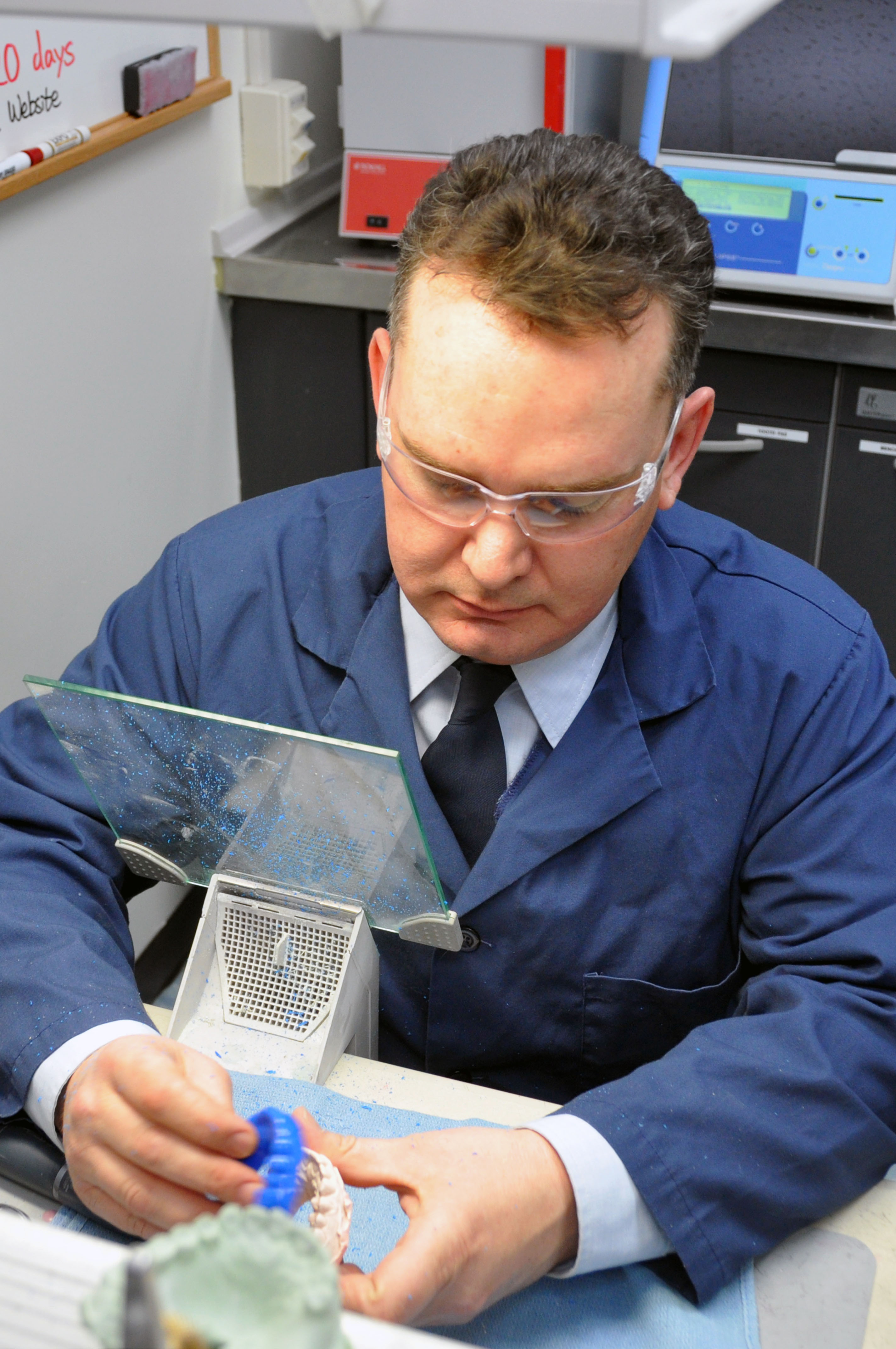 Dental Lab Techician Jobs 14221 - 93wwiyt